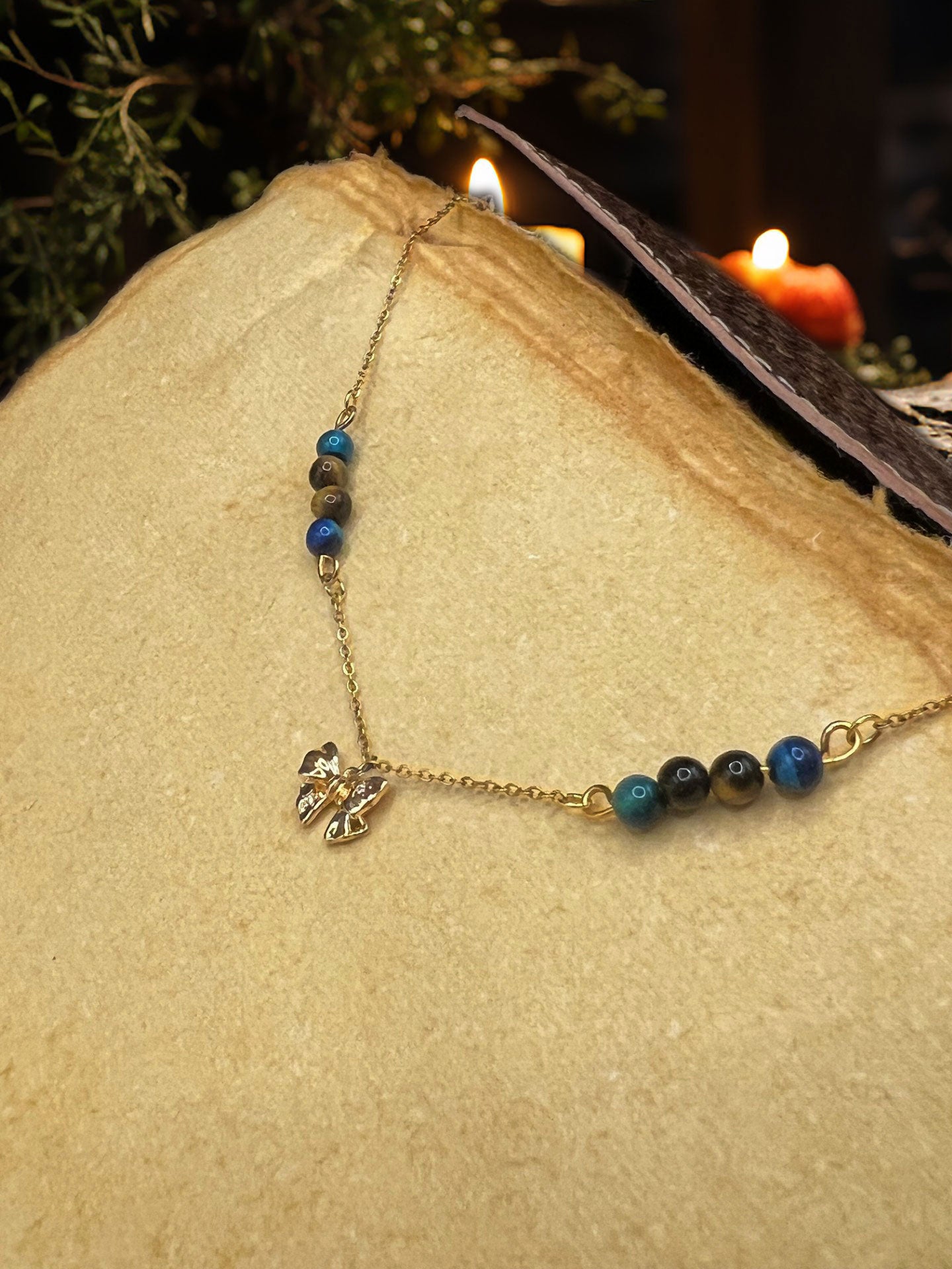 Collier Nœud Enchanté
